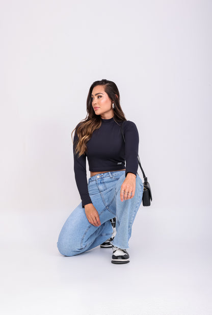 Cropped Cacharrel Preto