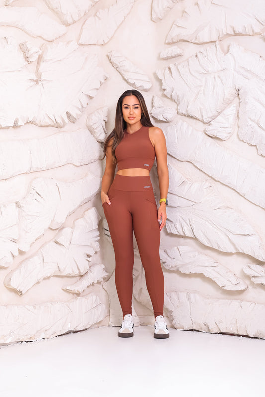 Conjunto Legging com bolso e Cropped Marrom