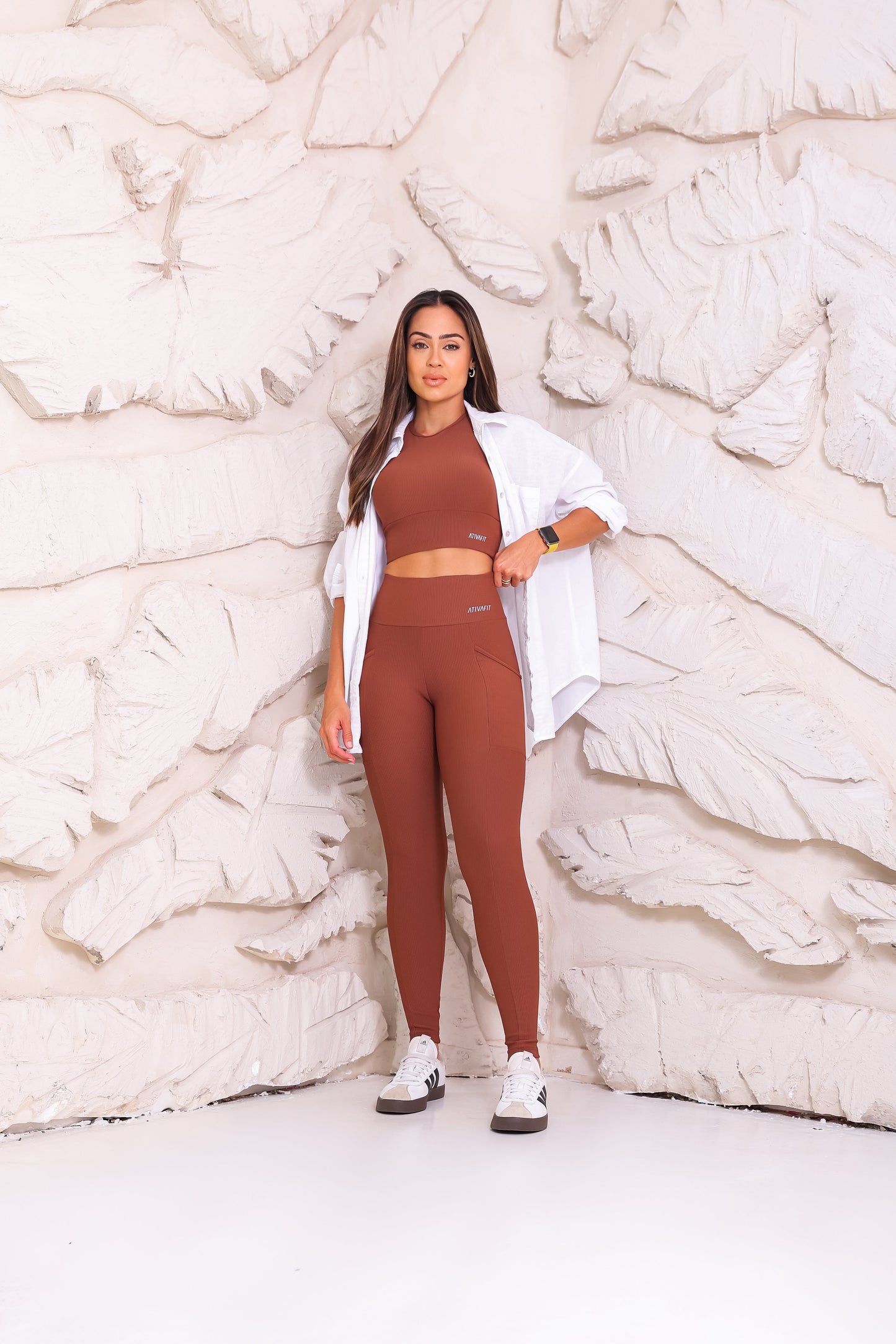 Conjunto Legging com bolso e Cropped Marrom